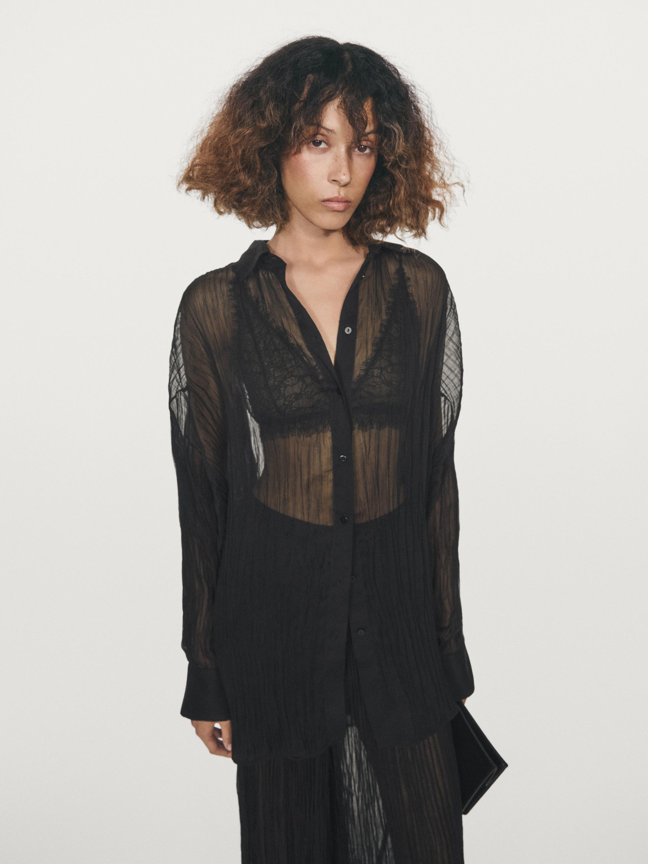 Long pleated loose-fitting shirt